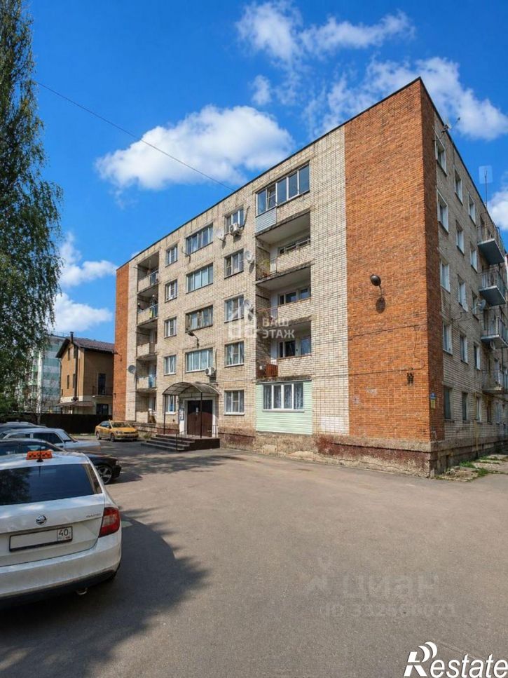 Комната ул Хрустальная, 1,  д. 1