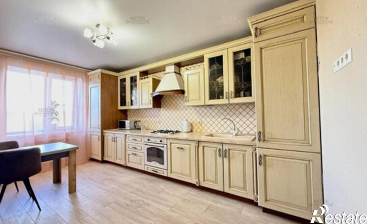 3-комн квартира ул Спартака, 11,  д. 11