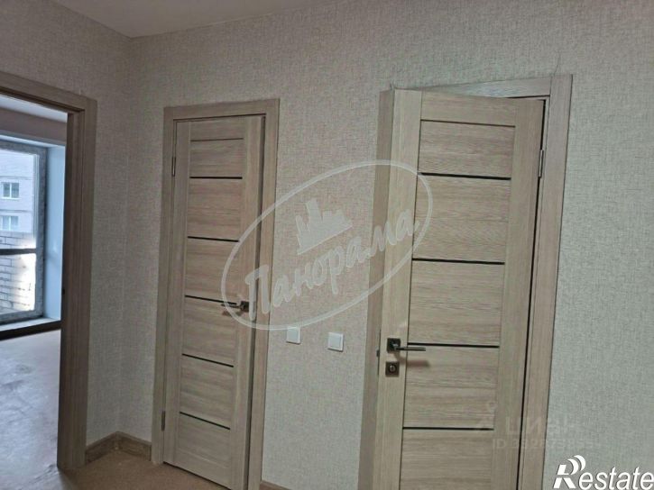 3-комн квартира пр-д Юрия Круглова, 12,  д. 12