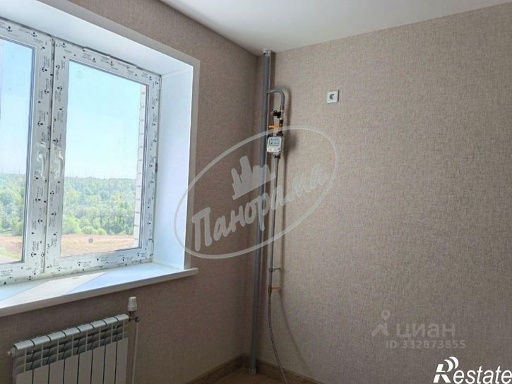 3-комн квартира пр-д Юрия Круглова, 12,  д. 12