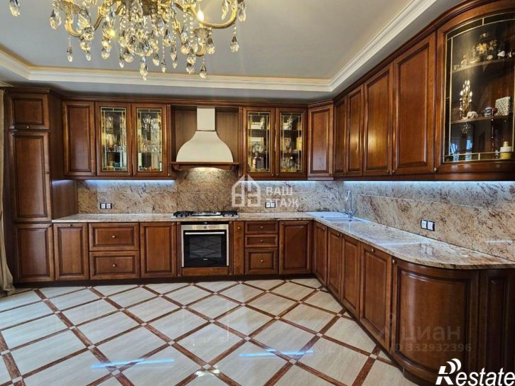 3-комн квартира ул Поле Свободы, 129,  д. 129