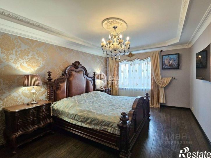 3-комн квартира ул Поле Свободы, 129,  д. 129