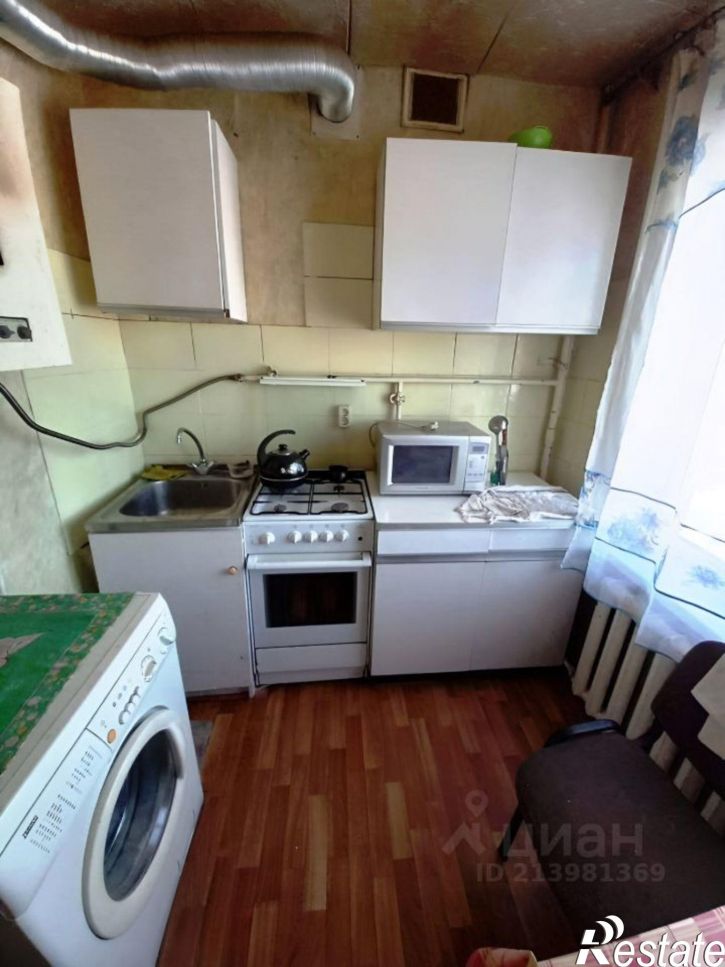 2-комн квартира пр-д 1-й Петра Семенова, 1,  д. 1