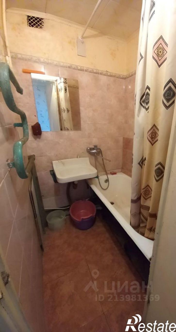 2-комн квартира пр-д 1-й Петра Семенова, 1,  д. 1