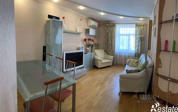 3-комн квартира ул Плеханова, 96,  д. 96