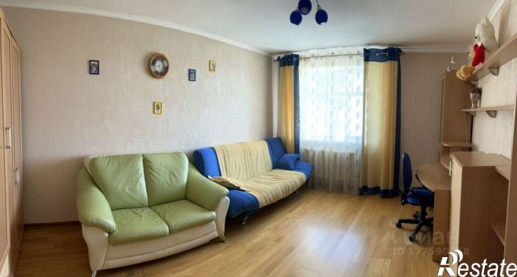 3-комн квартира ул Плеханова, 96,  д. 96