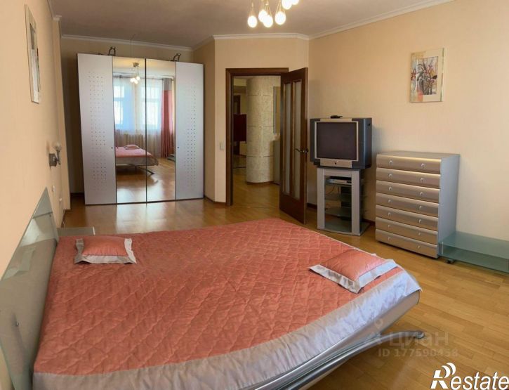 3-комн квартира ул Плеханова, 96,  д. 96