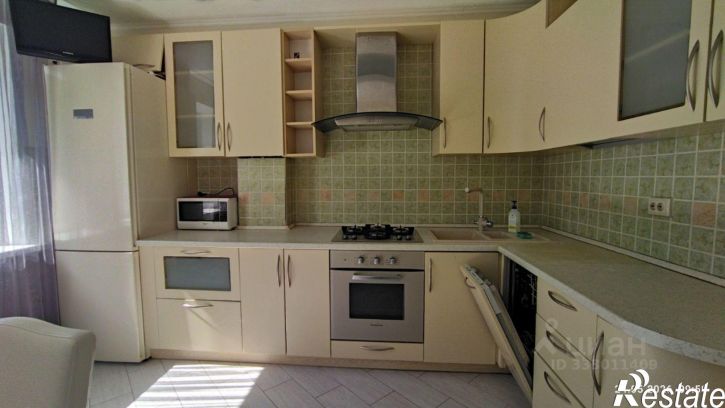 2-комн квартира б-р Моторостроителей, 18,  д. 18