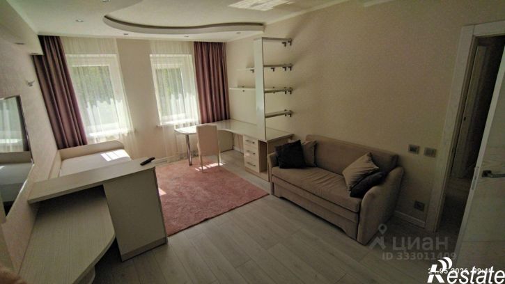 2-комн квартира б-р Моторостроителей, 18,  д. 18