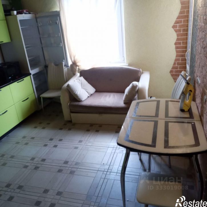 2-комн квартира ул Тарутинская, 231 8,  д. 231 8,  к. 8