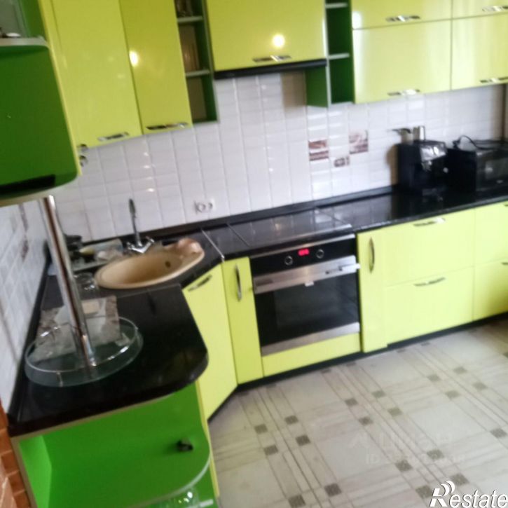 2-комн квартира ул Тарутинская, 231 8,  д. 231 8,  к. 8