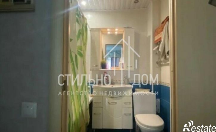 2-комн квартира ул Братьев Луканиных, 1,  д. 1