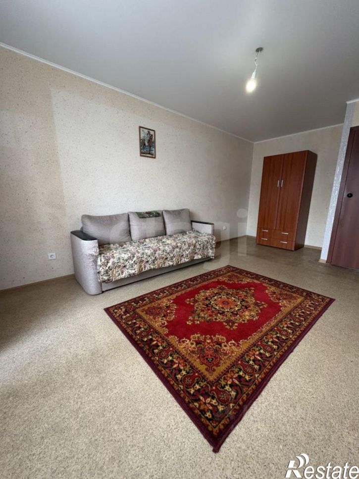 3-комн квартира ул Георгия Амелина, 28,  д. 28