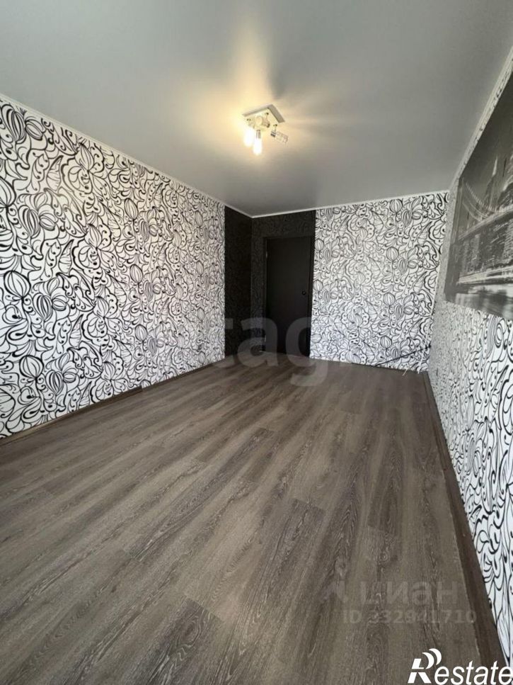 3-комн квартира ул Георгия Амелина, 28,  д. 28