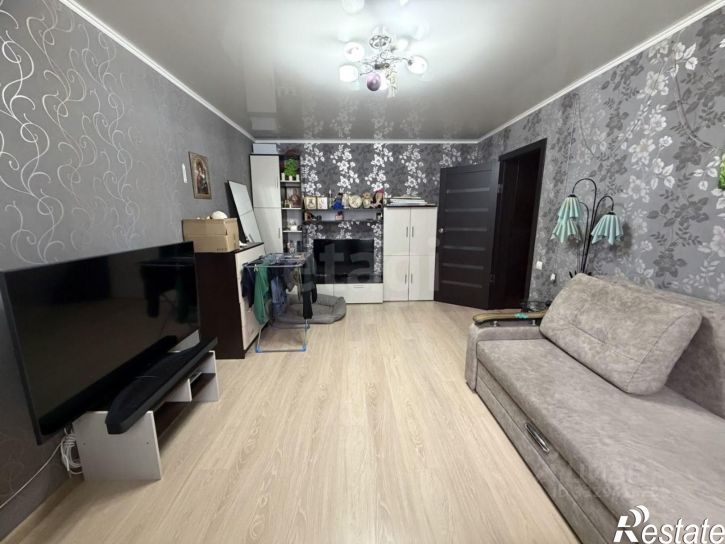 2-комн квартира ул Петра Тарасова, 5,  д. 5