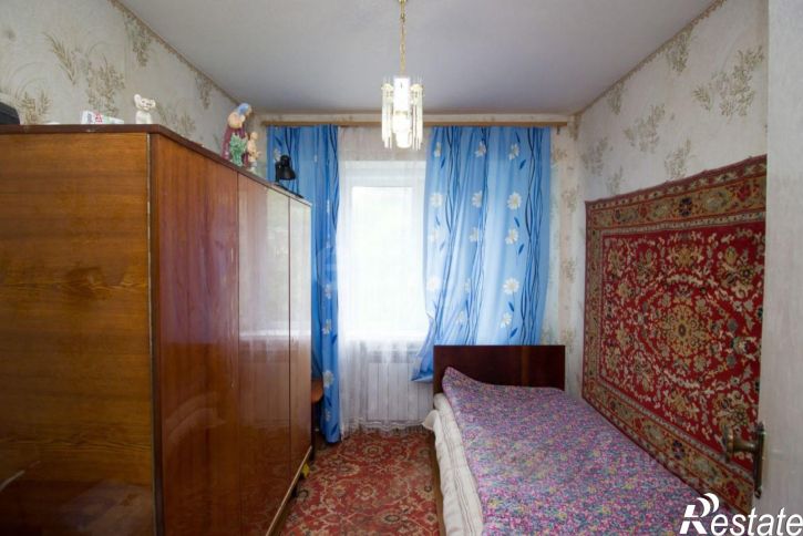 3-комн квартира ул Карла Либкнехта, 15,  д. 15