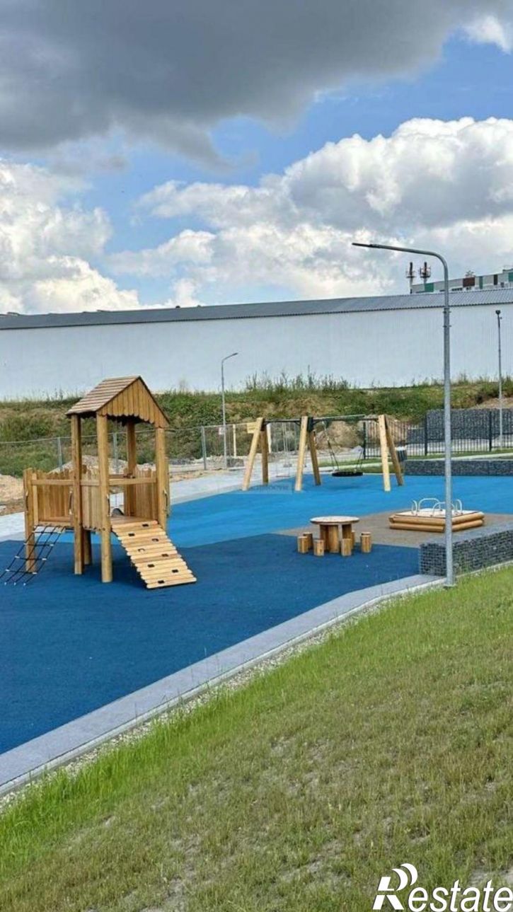 2-комн квартира ул Белые Росы, 4,  д. 4