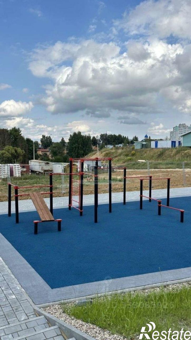 2-комн квартира ул Белые Росы, 4,  д. 4