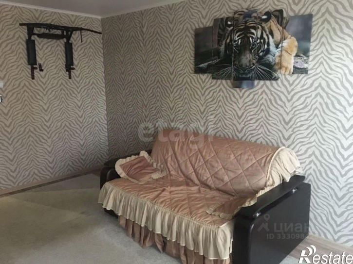 2-комн квартира ул Хрустальная, 44 5,  д. 44 5,  к. 5