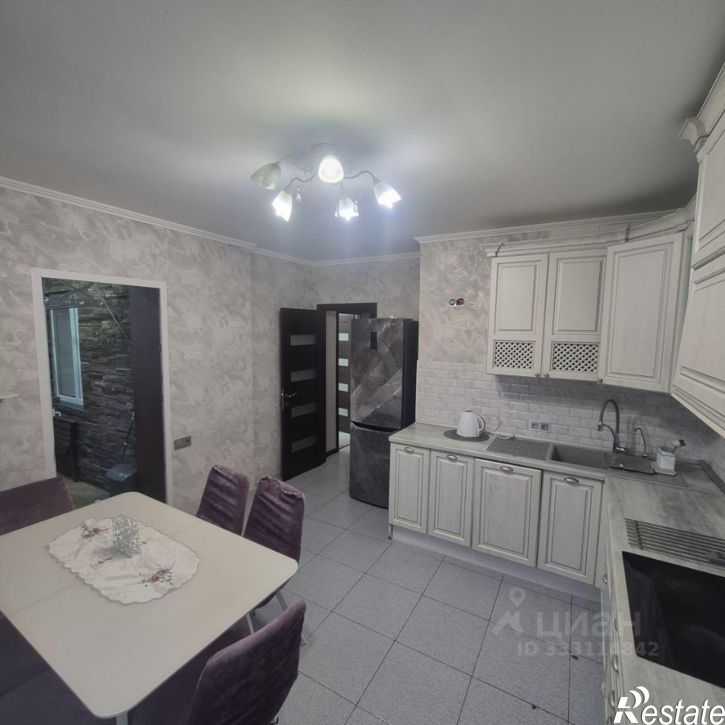 3-комн квартира ул Московская, 311 4,  д. 311 4,  к. 4