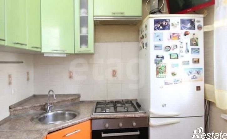 3-комн квартира ул Константиновых, 15,  д. 15