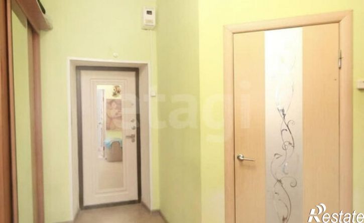 3-комн квартира ул Константиновых, 15,  д. 15