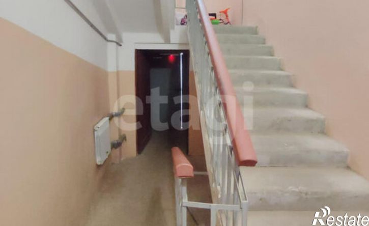 3-комн квартира ул Константиновых, 15,  д. 15