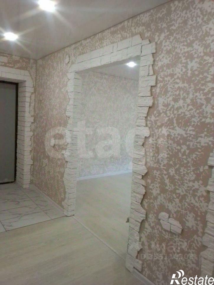 3-комн квартира ул Суворова, 183,  д. 183