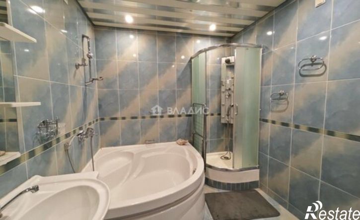 2-комн квартира ул Суворова, 111/21,  д. 111/21