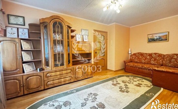 2-комн квартира пл Победы, 12,  д. 12