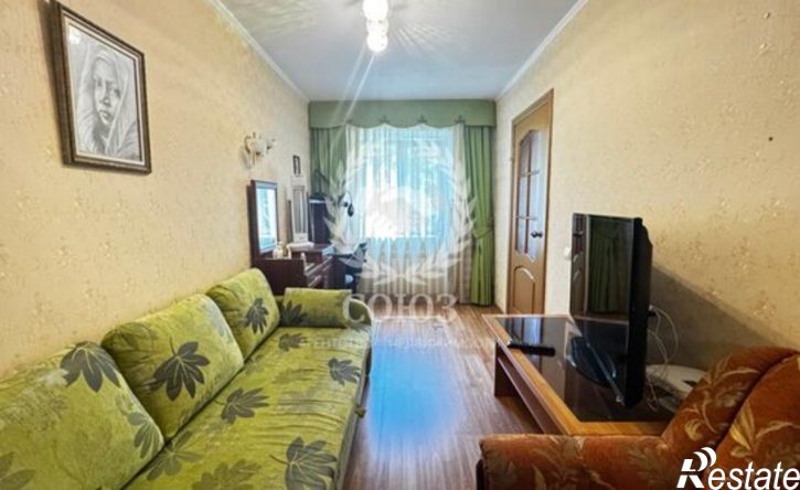2-комн квартира пл Победы, 12,  д. 12