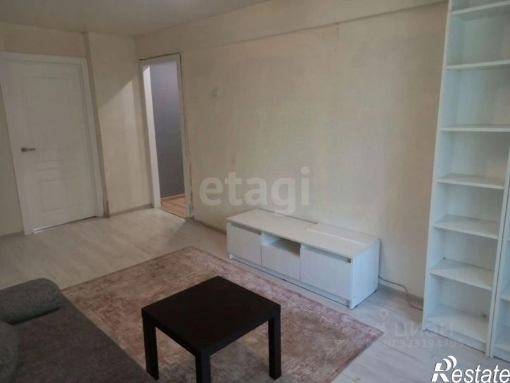 2-комн квартира ул Гурьянова, 10,  д. 10