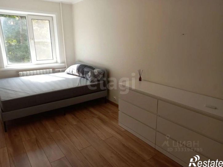 2-комн квартира ул Гурьянова, 10,  д. 10