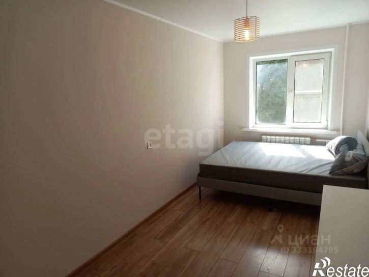 2-комн квартира ул Гурьянова, 10,  д. 10