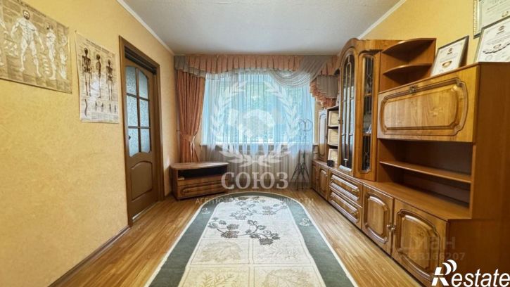 2-комн квартира пл Победы, 12,  д. 12