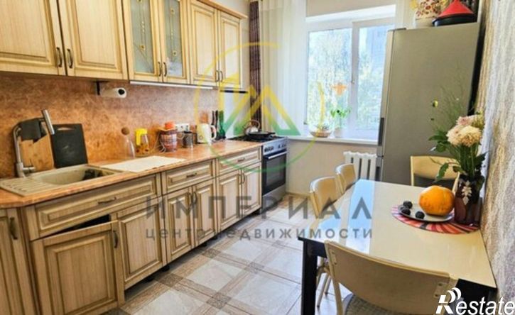 3-комн квартира ул Малоярославецкая, 1,  д. 1