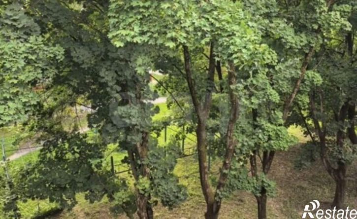 1-комн квартира ул Шахтеров, 6,  д. 6