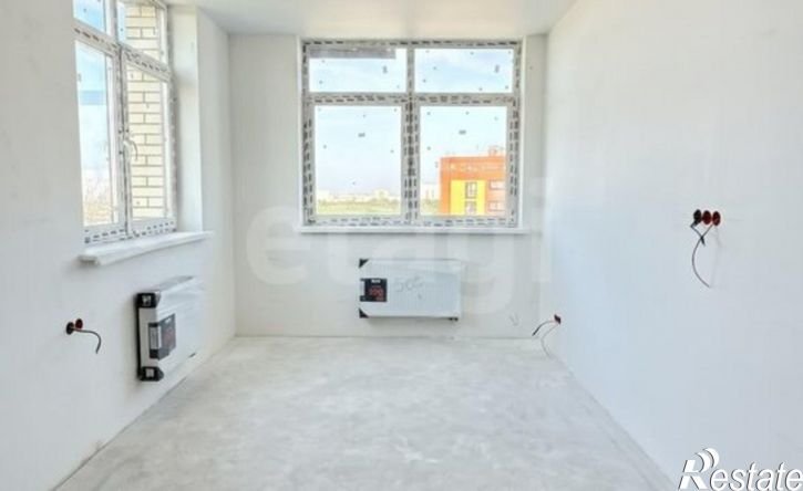 3-комн квартира ул Адмирала Сенявина, 1,  д. 1