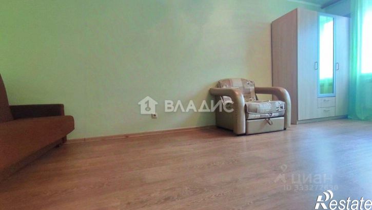 1-комн квартира ул Братьев Луканиных, 11,  д. 11