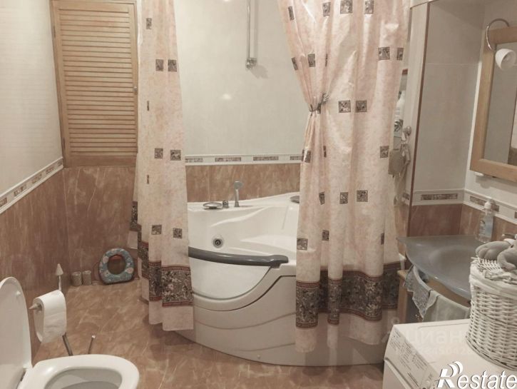 3-комн квартира ул Суворова, 44,  д. 44