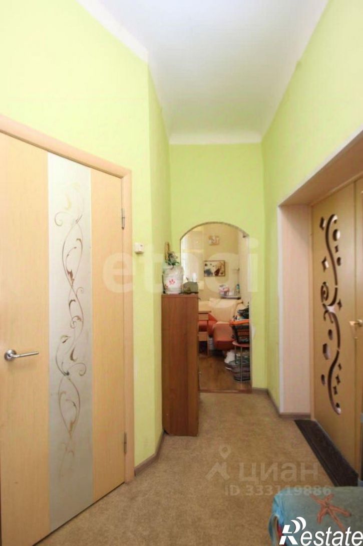 3-комн квартира ул Константиновых, 15,  д. 15