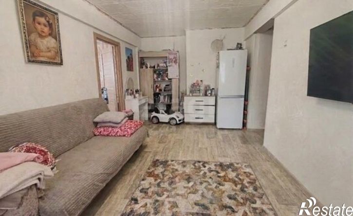 4-комн квартира ул Гурьянова, 18,  д. 18