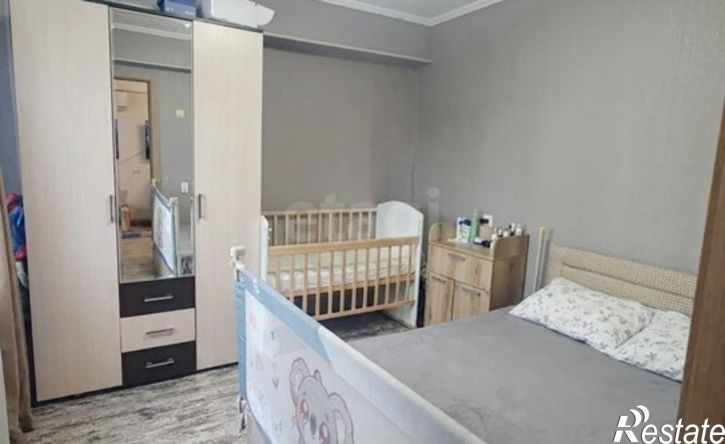 4-комн квартира ул Гурьянова, 18,  д. 18