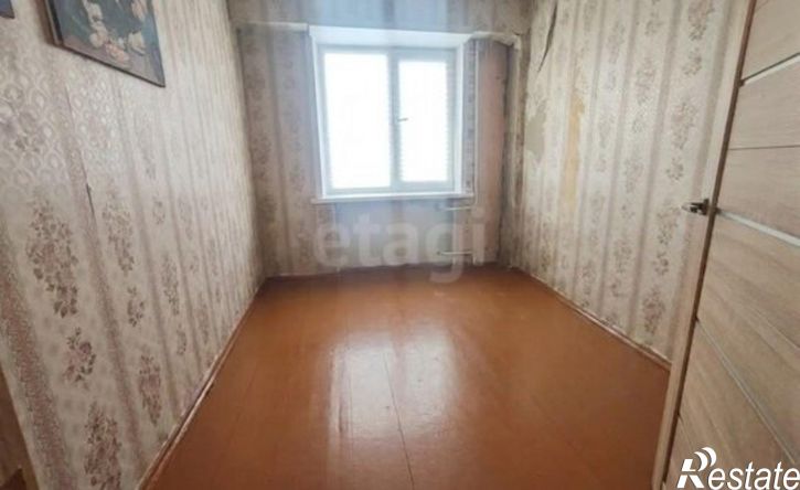 4-комн квартира ул Гурьянова, 18,  д. 18