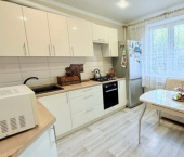 2-комн, 52кв м, этаж 2/9 ул Звездная, 3