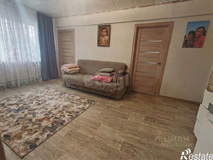 4-комн квартира ул Гурьянова, 18,  д. 18