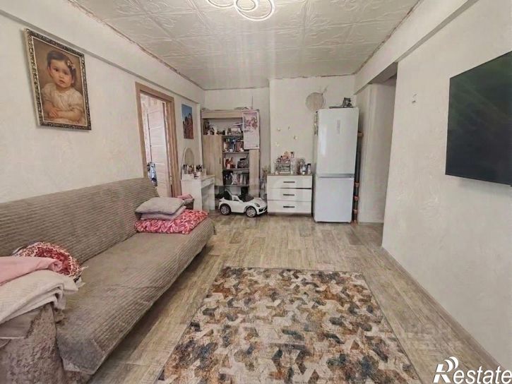4-комн квартира ул Гурьянова, 18,  д. 18