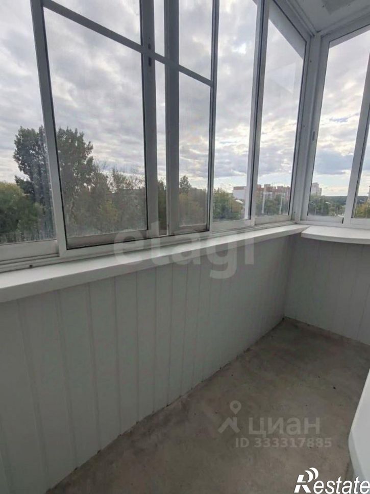 4-комн квартира ул Гурьянова, 18,  д. 18