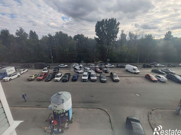 4-комн квартира ул Гурьянова, 18,  д. 18