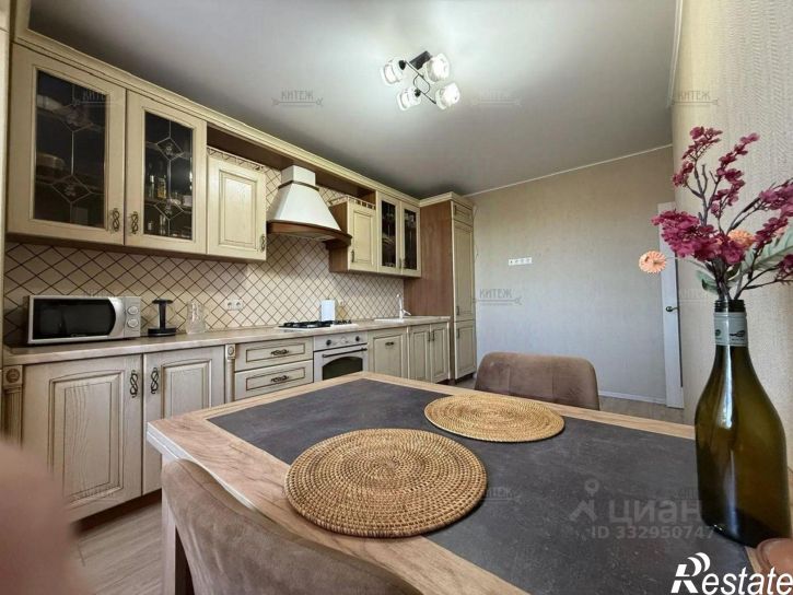3-комн квартира ул Спартака, 11,  д. 11